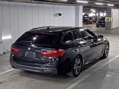 BMW 5-Series  с аукциона в Японии