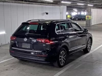 Volkswagen Tiguan лот № 128 оценка 4  с аукциона в Японии 1