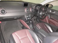 Audi A1 лот № 102 оценка 4  с аукциона в Японии 2