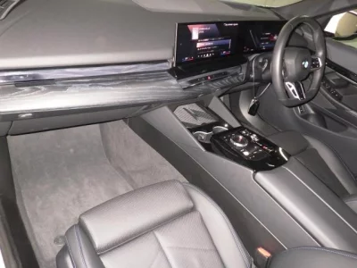 BMW 5-Series  с аукциона в Японии