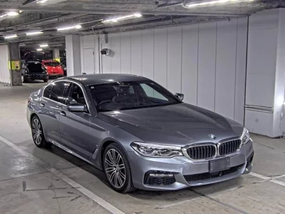 BMW 5-Series  с аукциона в Японии