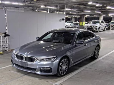 BMW 5-Series  с аукциона в Японии