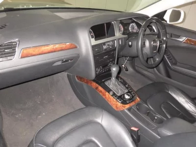 Audi A4  с аукциона в Японии