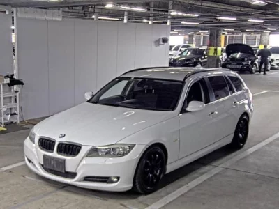 BMW 3-Series  с аукциона в Японии