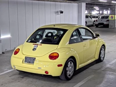 Volkswagen NEW BEETLE