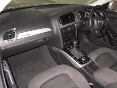 Audi A4  с аукциона в Японии