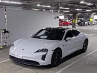 Porsche TAYCAN лот № 168 оценка 4.5  с аукциона в Японии 3