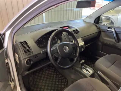 Volkswagen Polo  с аукциона в Японии