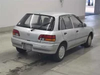 Toyota STARLET лот № 10132 оценка 3  с аукциона в Японии 4
