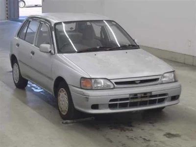 Toyota STARLET  с аукциона в Японии