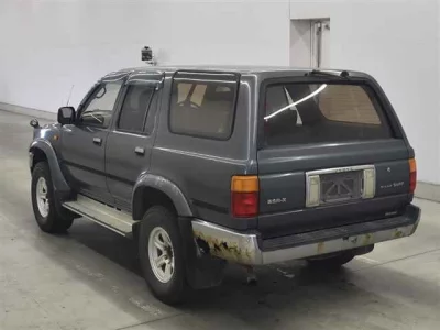 Toyota HILUX SURF  с аукциона в Японии