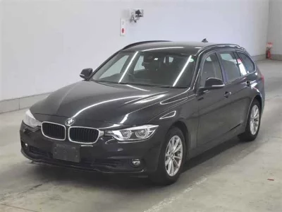 BMW 3-Series  с аукциона в Японии