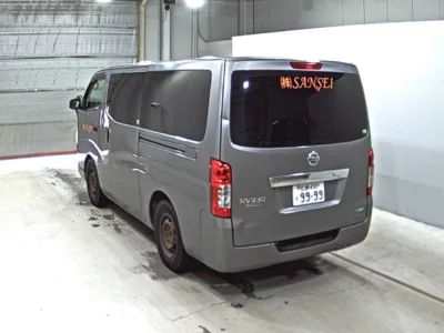 Nissan CARAVAN VAN