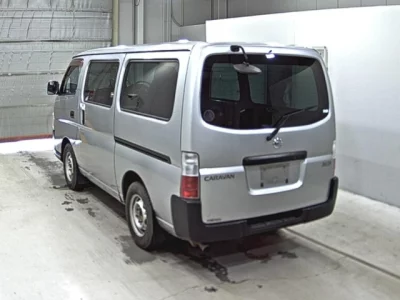 Nissan CARAVAN VAN  с аукциона в Японии
