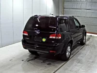 Ford ESCAPE лот № 9163 оценка R  с аукциона в Японии 4