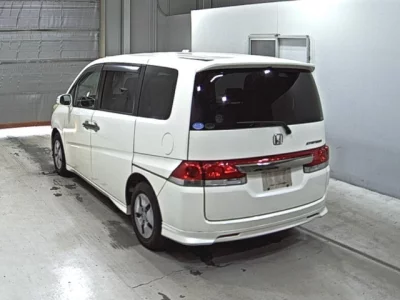 Honda STEP WAGON