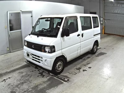 Mitsubishi MINICAB VAN
