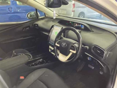 Toyota PRIUS PHV