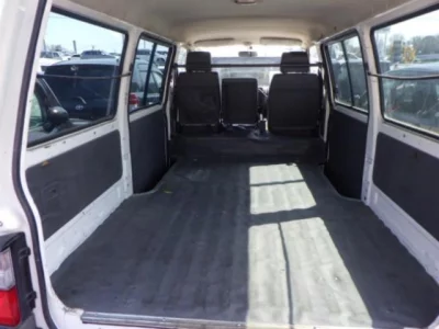 Mazda BONGO VAN  с аукциона в Японии