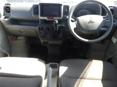 Mitsubishi MINICAB VAN