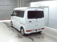 Mitsubishi TOWNBOX лот № 7059 оценка 4  с аукциона в Японии 1