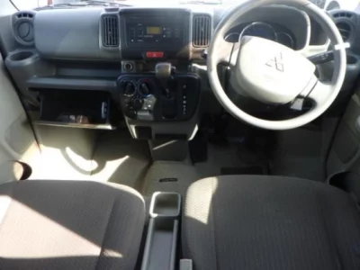 Mitsubishi MINICAB VAN