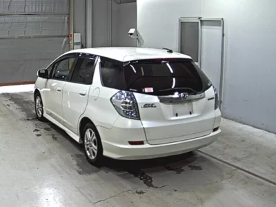 Honda FIT SHUTTLE