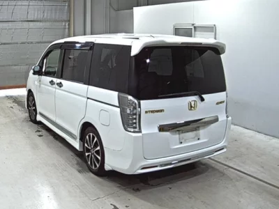 Honda STEP WAGON