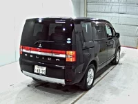 Mitsubishi DELICA D5 лот № 2135 оценка 3.5  с аукциона в Японии 4