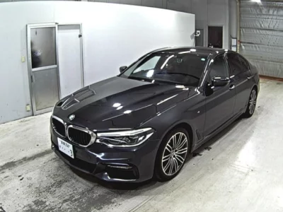 BMW 5-Series  с аукциона в Японии