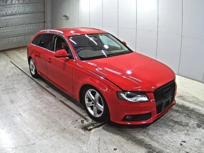 Audi A4  с аукциона в Японии