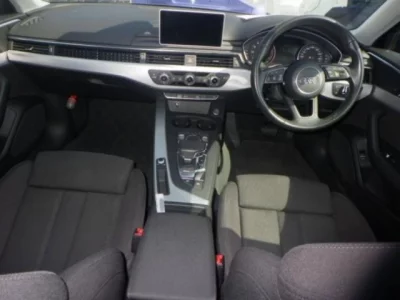Audi A4  с аукциона в Японии