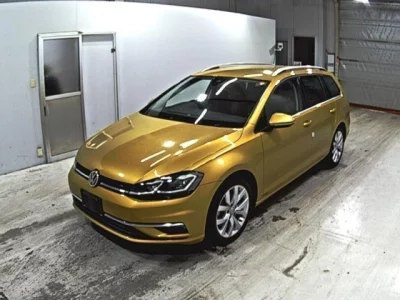 Volkswagen GOLF VARIANT