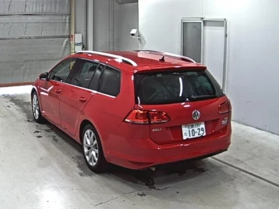 Volkswagen GOLF VARIANT