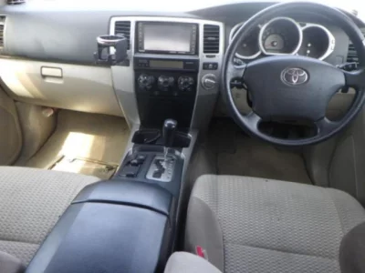 Toyota HILUX SURF