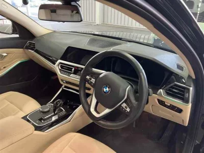 BMW 3-Series  с аукциона в Японии