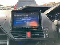 Toyota VOXY лот № 70195 оценка R  с аукциона в Японии 5