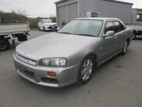 Nissan SKYLINE лот № 1842 оценка R  с аукциона в Японии 3