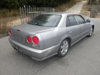 Nissan SKYLINE лот № 1842 оценка R  с аукциона в Японии 4