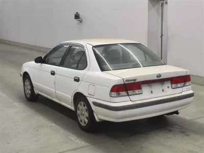 Nissan SUNNY