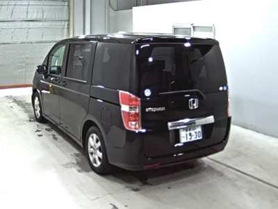 Honda STEP WAGON
