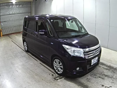Mitsubishi DELICA D2
