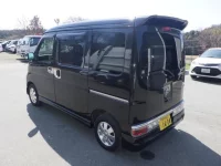 Daihatsu Atrai Wagon лот № 1834 оценка 4  с аукциона в Японии 1