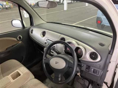 Daihatsu MOVE LATTE