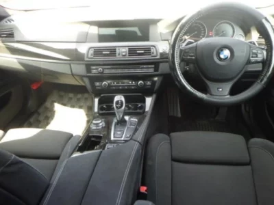 BMW 5-Series  с аукциона в Японии