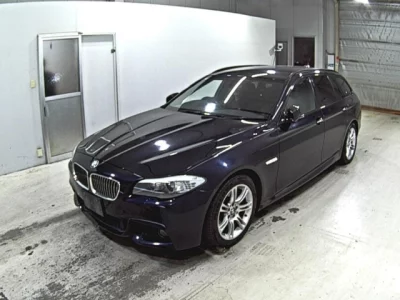 BMW 5-Series  с аукциона в Японии
