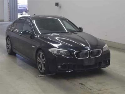 BMW 5-Series  с аукциона в Японии