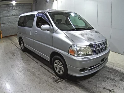 Toyota GRANVIA  с аукциона в Японии