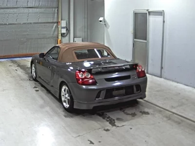 Toyota MR-S  с аукциона в Японии