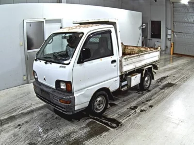 Mitsubishi MINICAB TRUCK